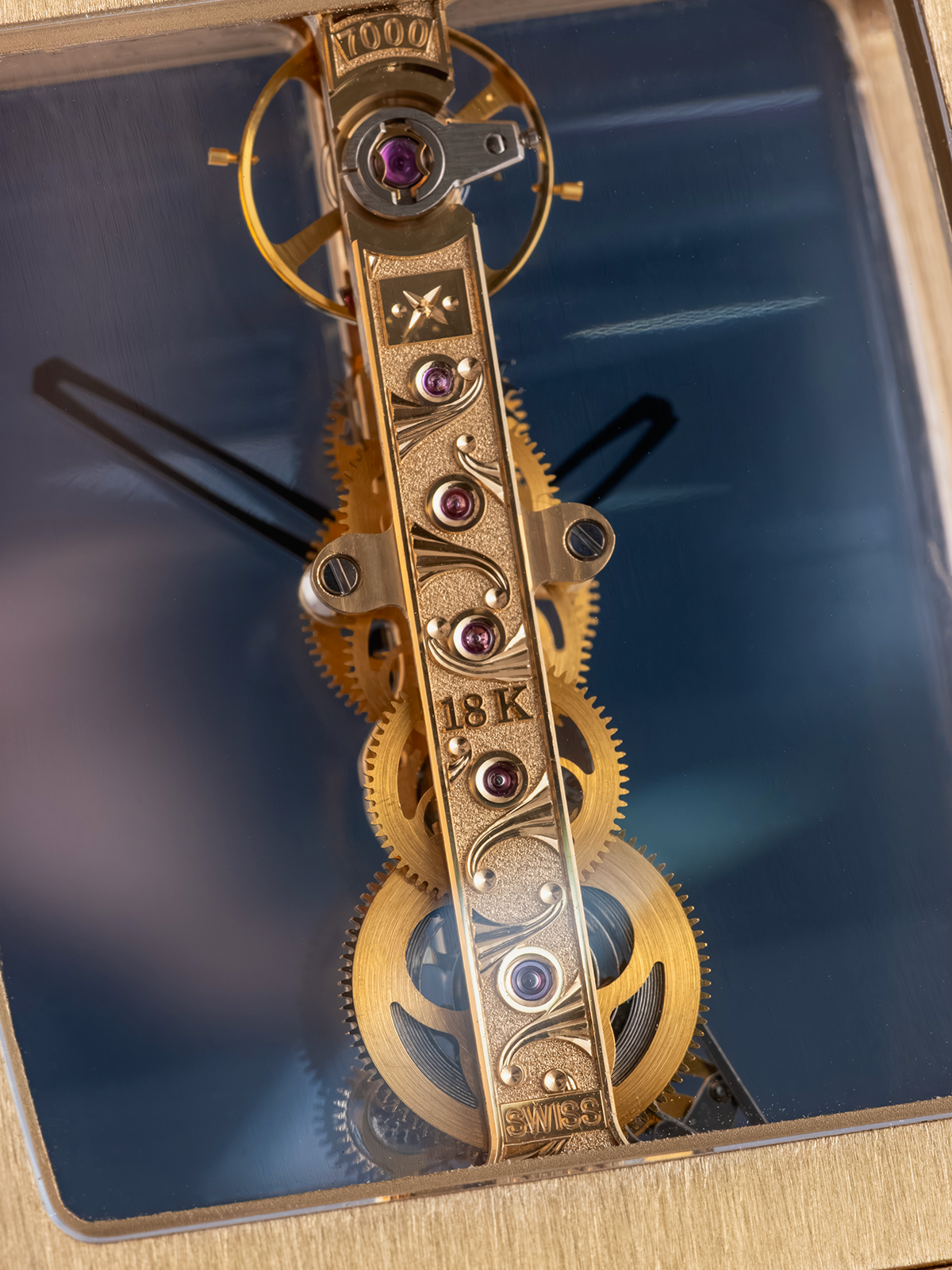 Corum Golden Bridge Yellow Gold 50mm ref. 113.750.55 del 2005