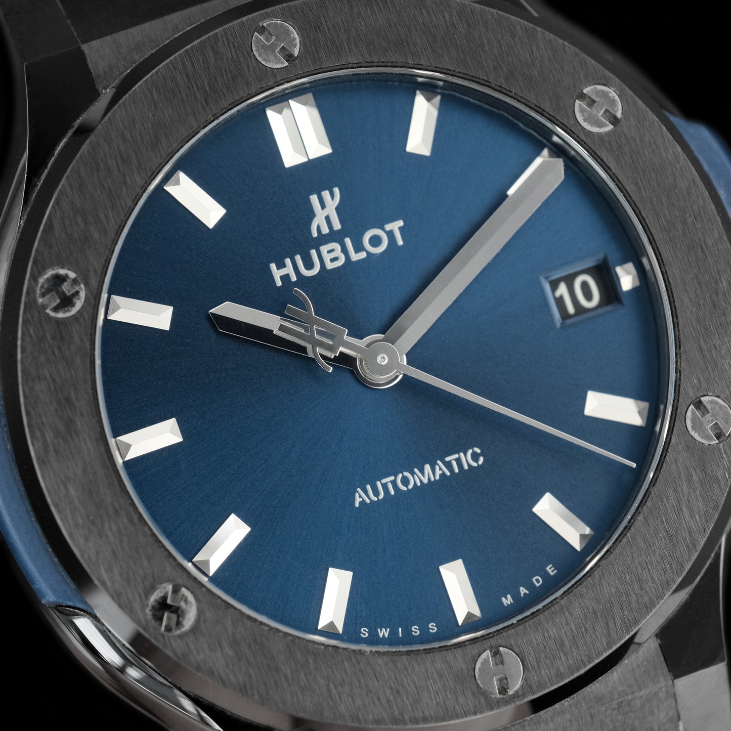 Hublot Classic Fusion Ceramic Blue 38mm 565.CM.7170.LR de 2022