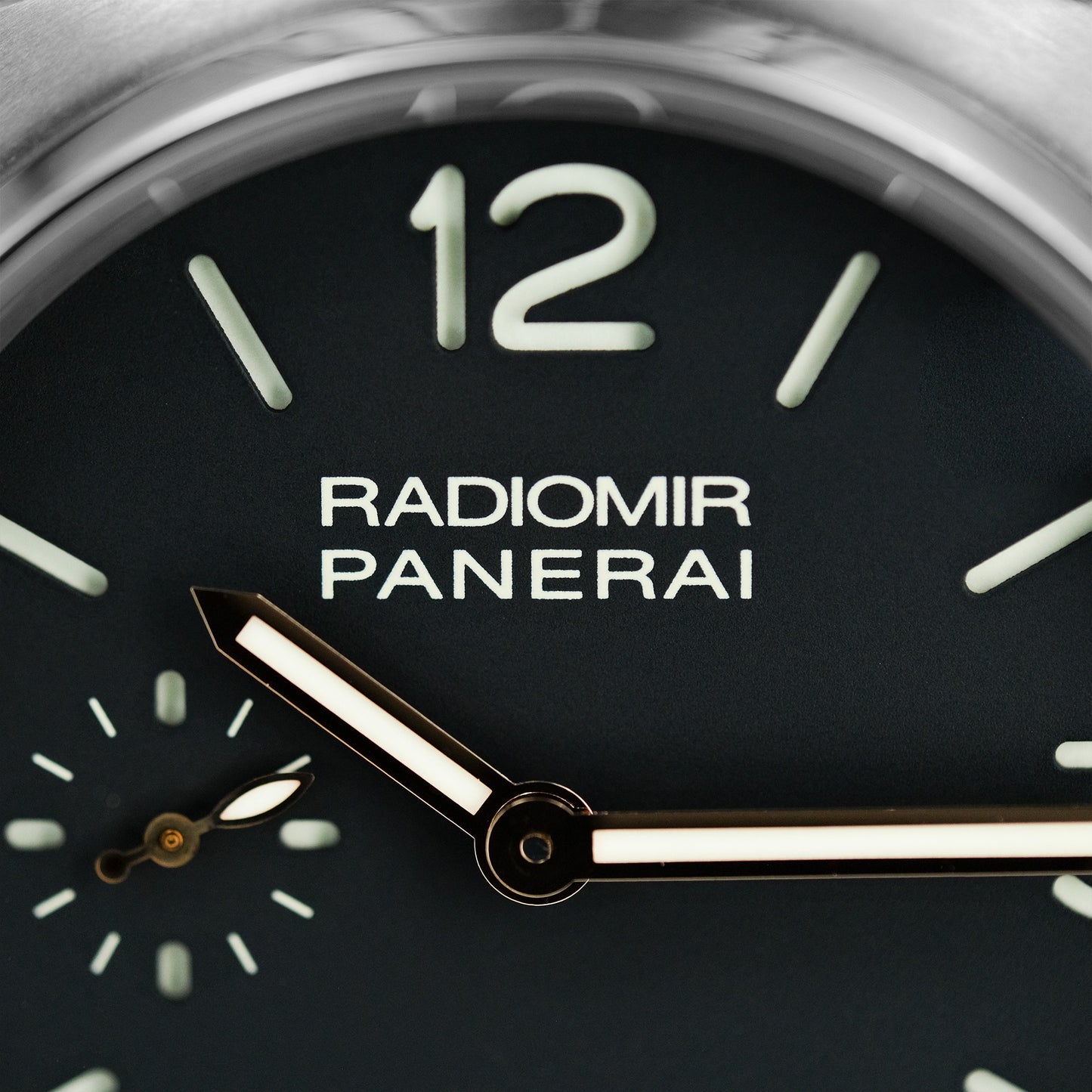 Panerai Radiomir Titanio PAM00338 Full-Set de 2023