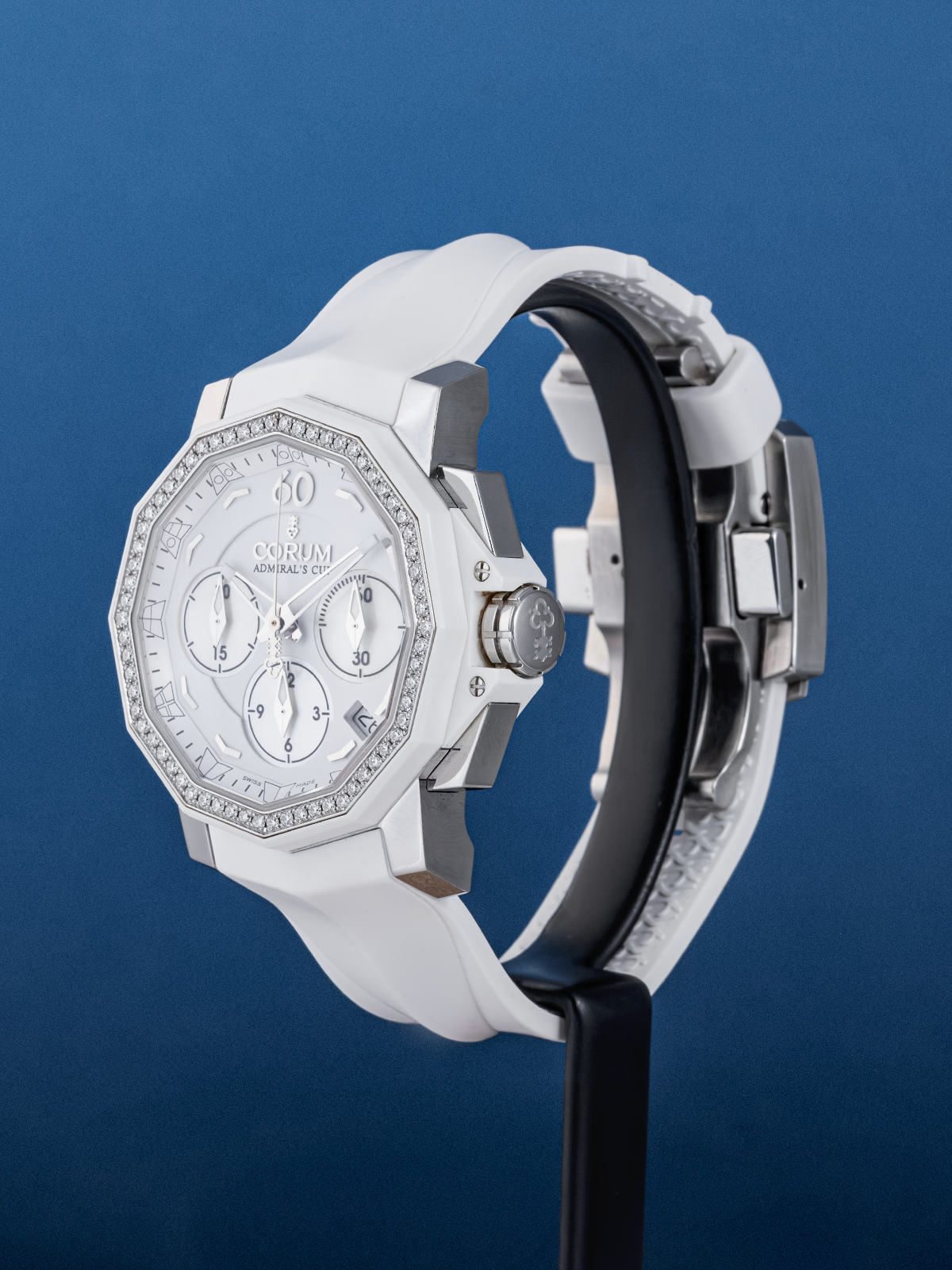 Corum Admiral's Cup Challenger Chronograph 40mm ref. 01.0056 de 2011