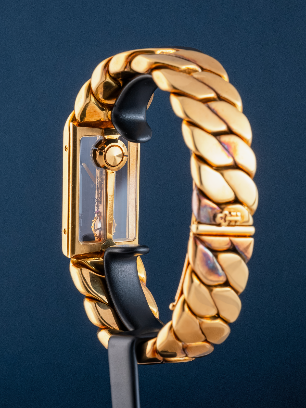 Corum Golden Bridge Cuban Link Chain ref.13.205.56K104 de 1980s