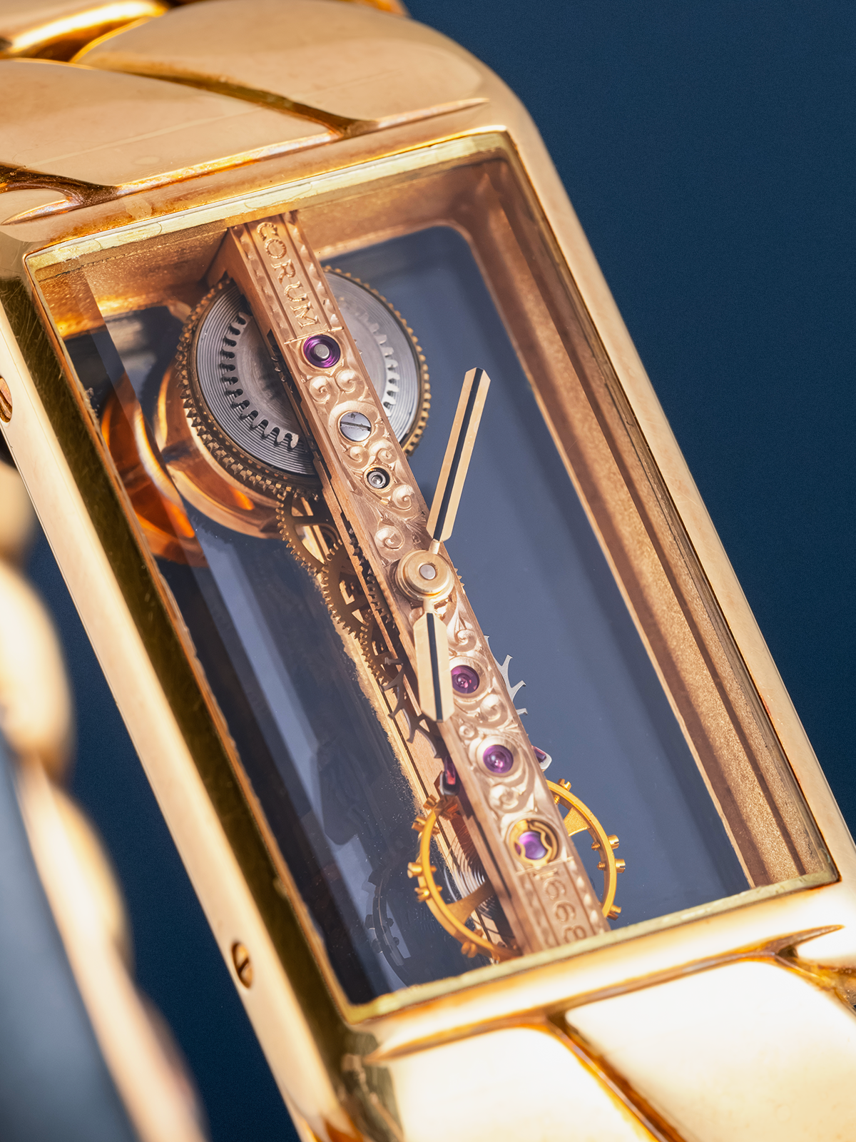 Corum Golden Bridge Cuban Link Chain ref.13.205.56K104 de 1980s