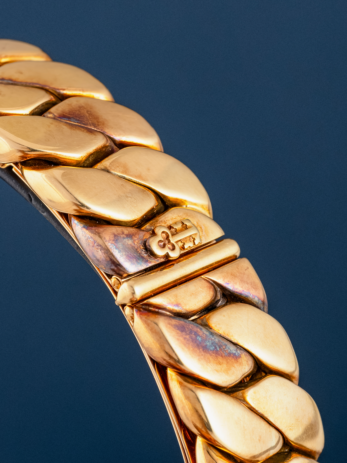 Corum Golden Bridge Cuban Link Chain ref.13.205.56K104 de 1980s