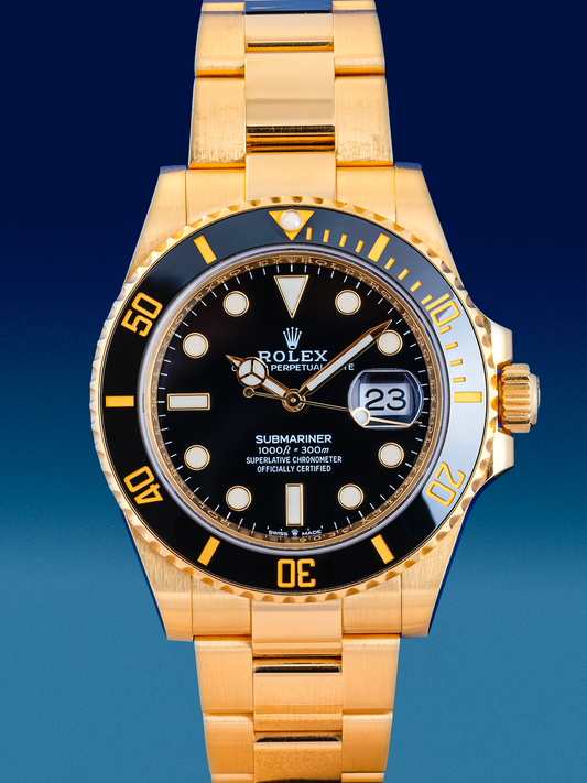 Rolex Submariner Date 41mm Ref. 126618LN de 2023 Yellow Gold Full Set.