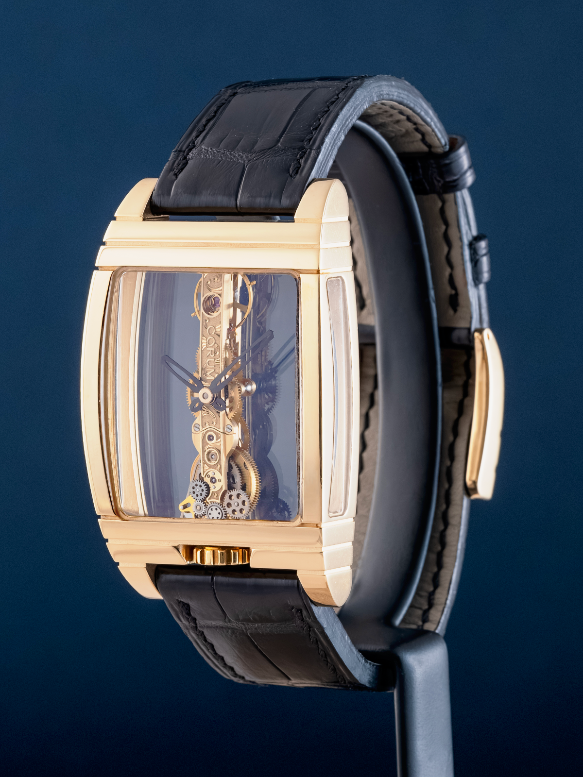 Corum Golden Bridge Yellow Gold 50mm ref. 113.750.55 del 2005