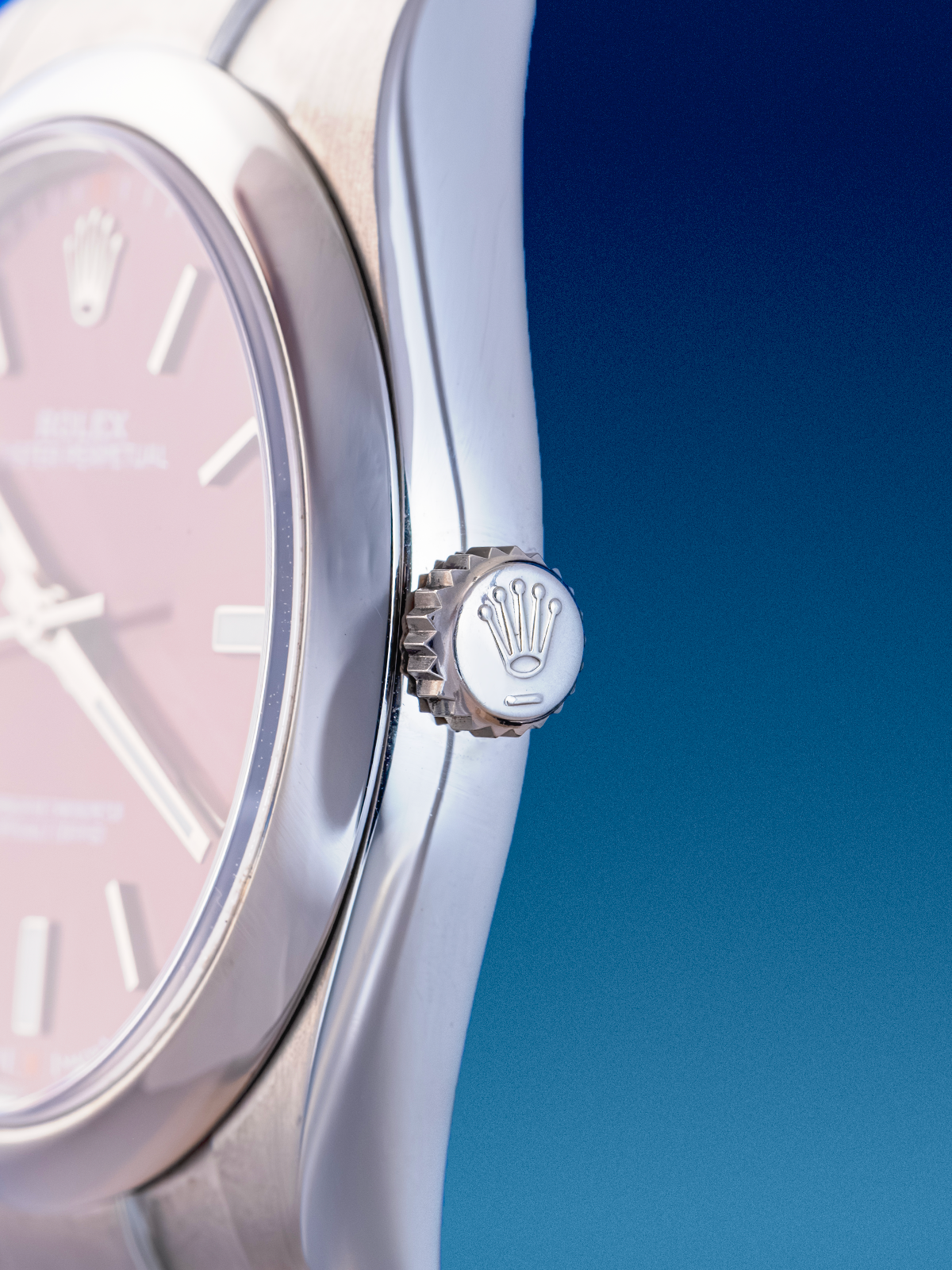 Rolex Oyster Perpetual Red Grape 39mm Ref. 114300 Full set de 2020