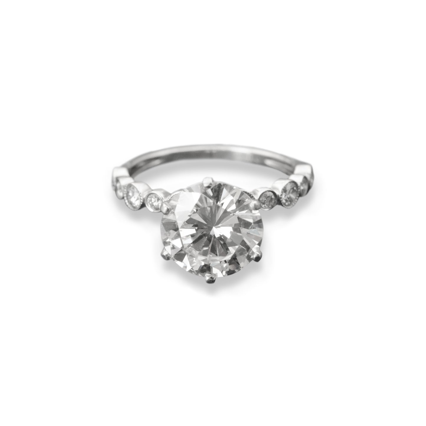 Anillo 4.11ct Diamante Natural VS1 Oro Blanco