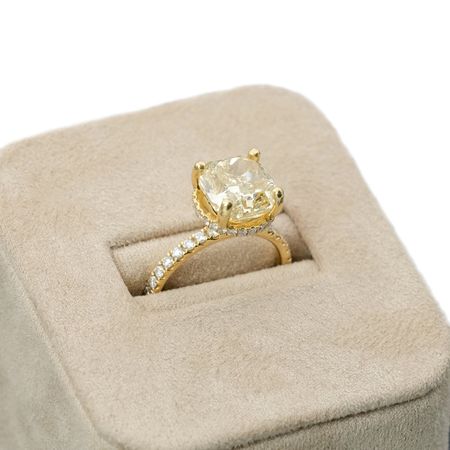 Anillo 4.13CT SI3 Diamante Natural Fancy Light Yellow Certificado EGL