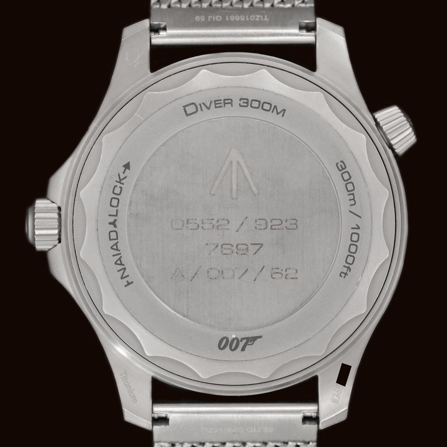 Omega Seamaster Diver James Bond 007 300m 210.90.42.20.01.001 Full-Set de 2022