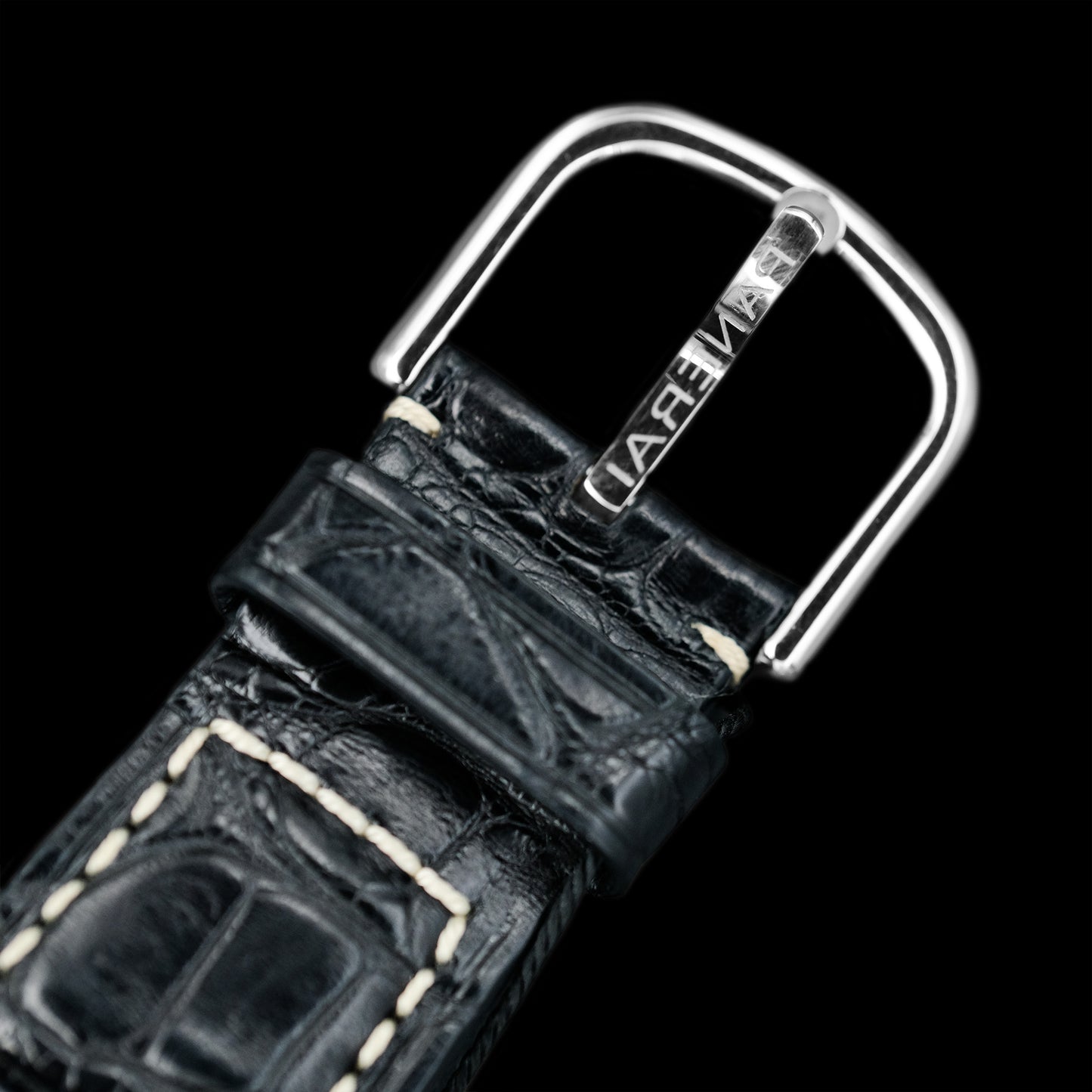 Panerai Radiomir Titanio PAM00338 Full-Set de 2023